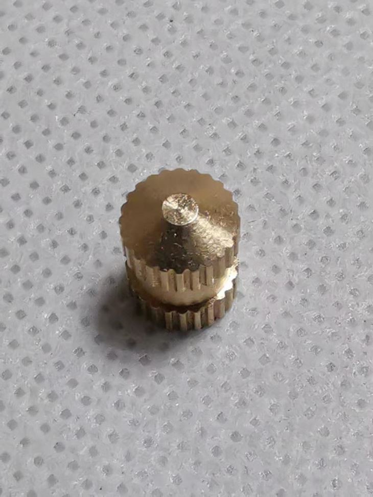 one侧嵌入单元插入Nut